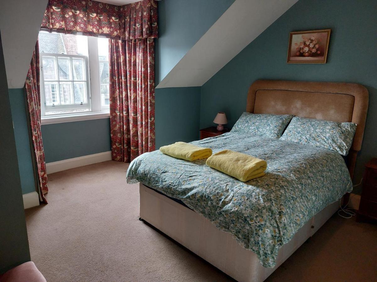Stunning 5Br Royal Mile Penthouse Apartment Edinburgh Exterior photo